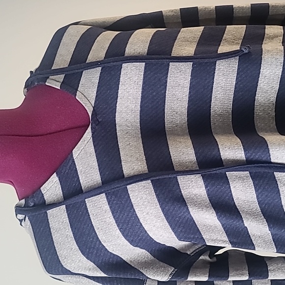 Long Sleeve Hooded Top - LLR Eliza - Picture 1 of 6